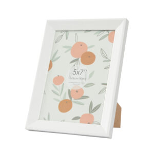 Finny 5x7 Inch White