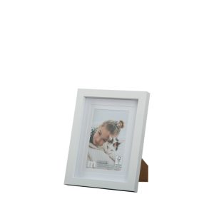 Memories 6x8 Inch White with 4x6 Inch Opening